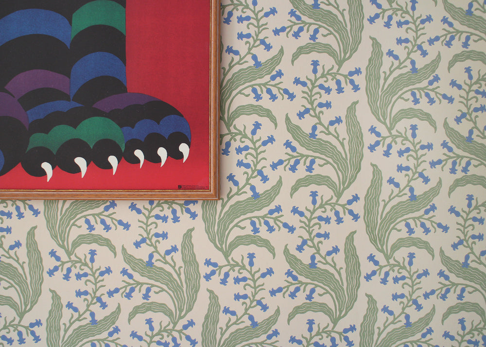 Ellen-merchant-bluebells-wallpaper-chalk-base-colour-paper-blue-green-flowers-block-printed-british-designer