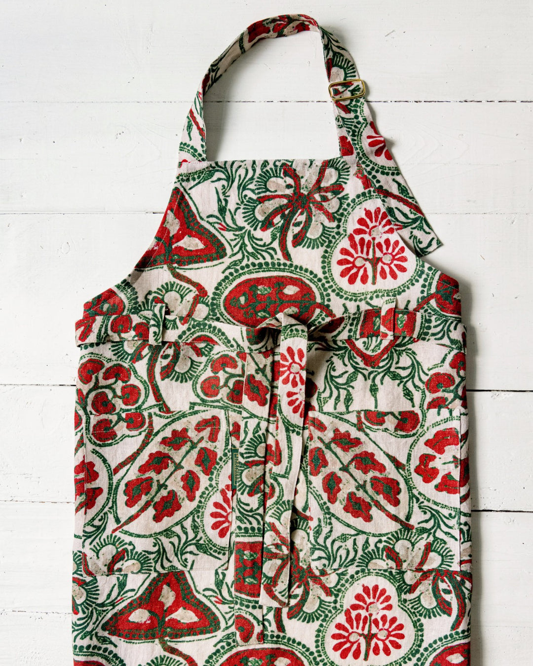 mind-the-gap-heirloom-linen-printed-stonewashed-linen-craft-print -luxury-apron-gift