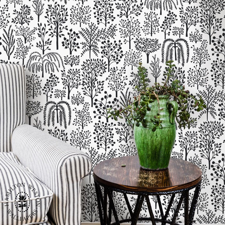 Hamilton-weston-wallpaper-Alice-Pattullo-Arboretum-hand-paper-cutting-blackbird-on-chalk-APARB01-traditional-black-print-stlye-pattern