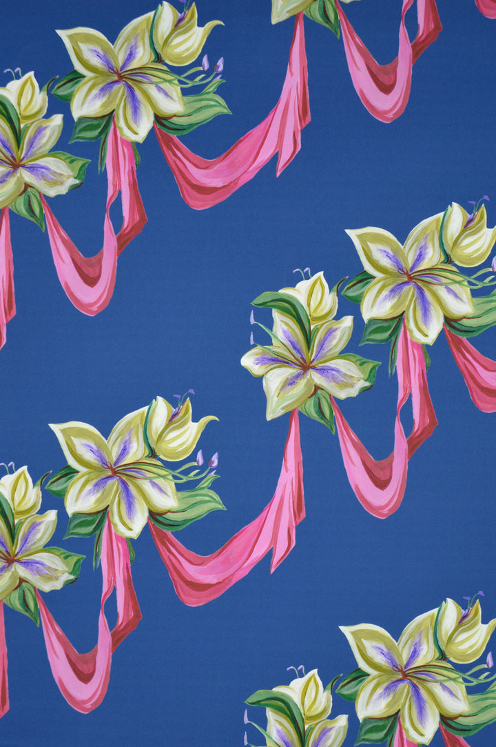 ribbon-wallpaper-floral-design-jojo-trixie-british-printed-designed-bathroom