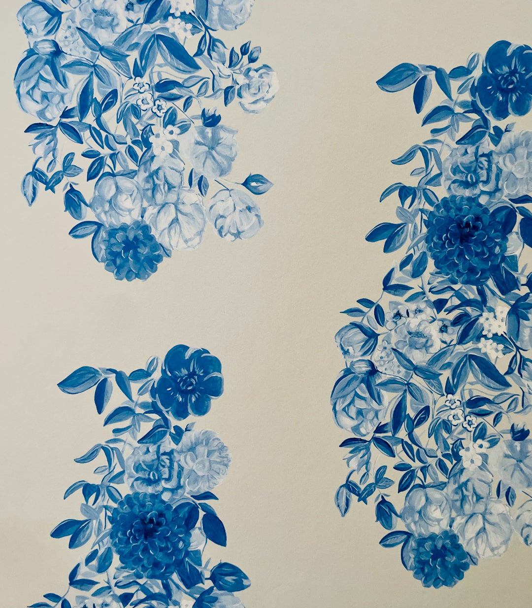 the-hillis-rose-wallpaper-blue-floral