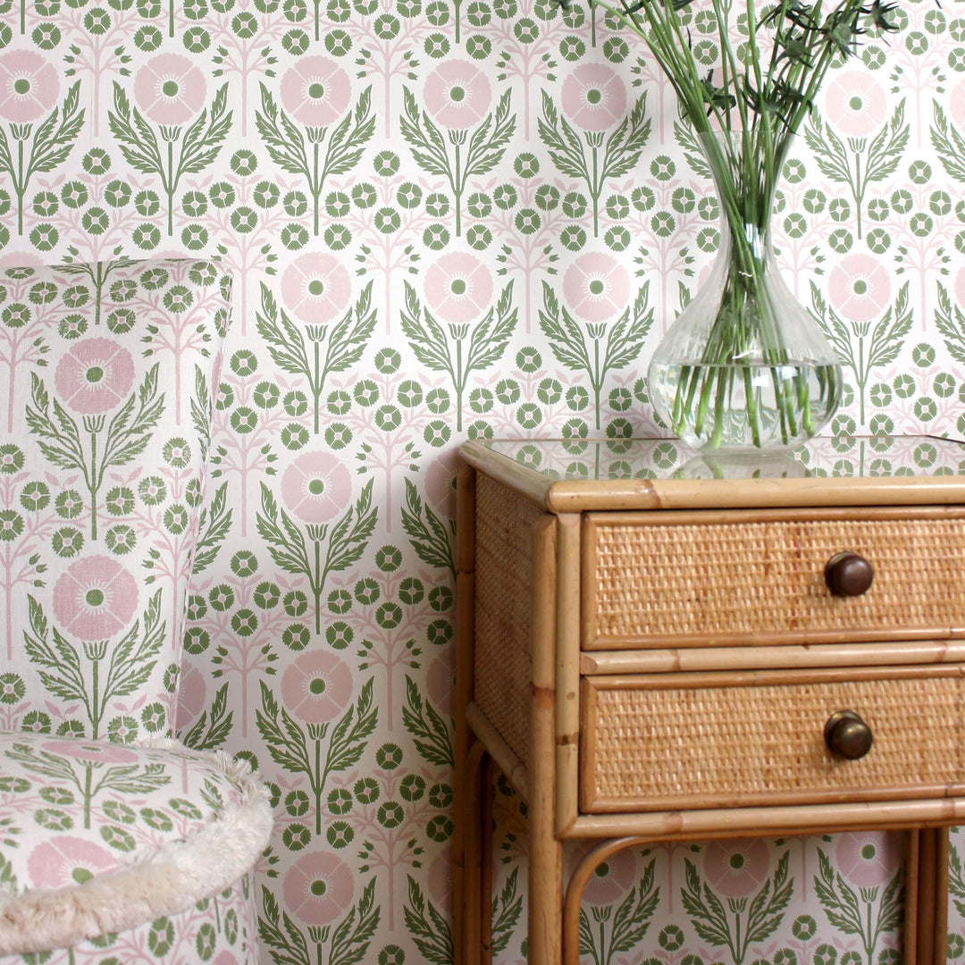 ellen-merchant-fresca-wallpaper-poppy-green-pink-floral-wallpaper-block-printed-british-designer-textiles-bedroom-rattan