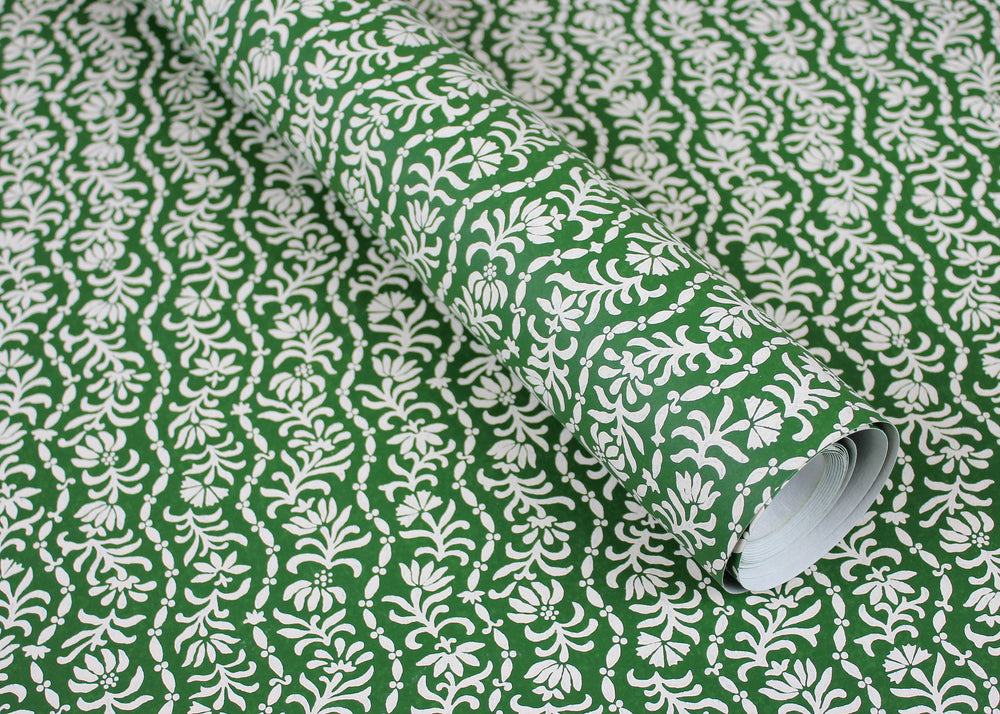 ellen-merchant-block-printed-wallpaper-green-emerald-posy-ditsy-printed-wallpaper
