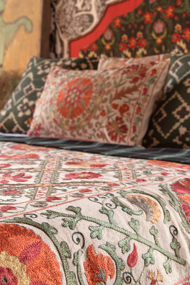 bukhara-suzani-silk-embroidered-bed-runner-handmade-uzbek-red-green-mindthegap-the-design-yard