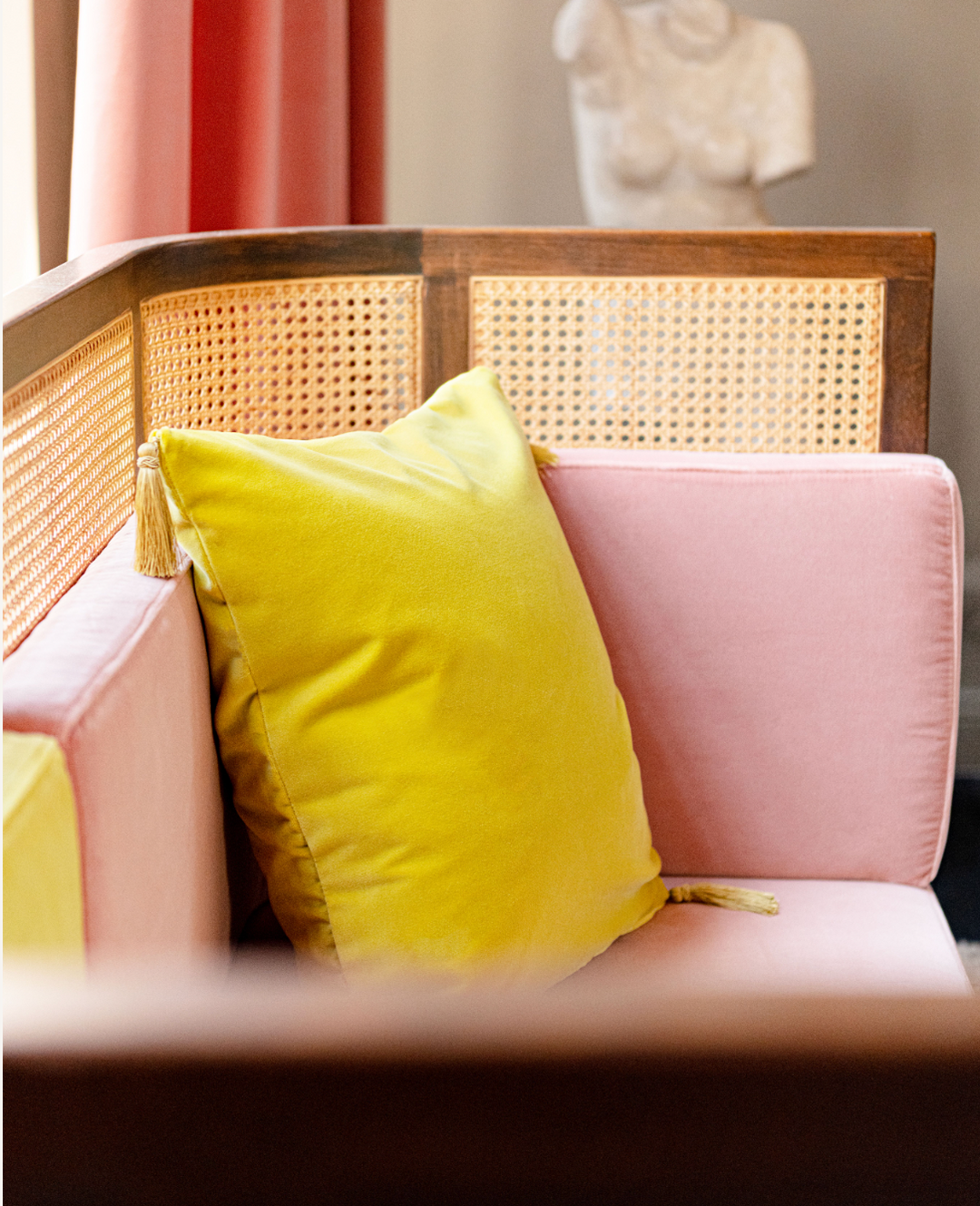 muted-clay-pink-luxury-velvet-cottton-fabric-designer-mindthegap-upholstery-curtains-cushions-the-design-yard-british-racing-green-pink