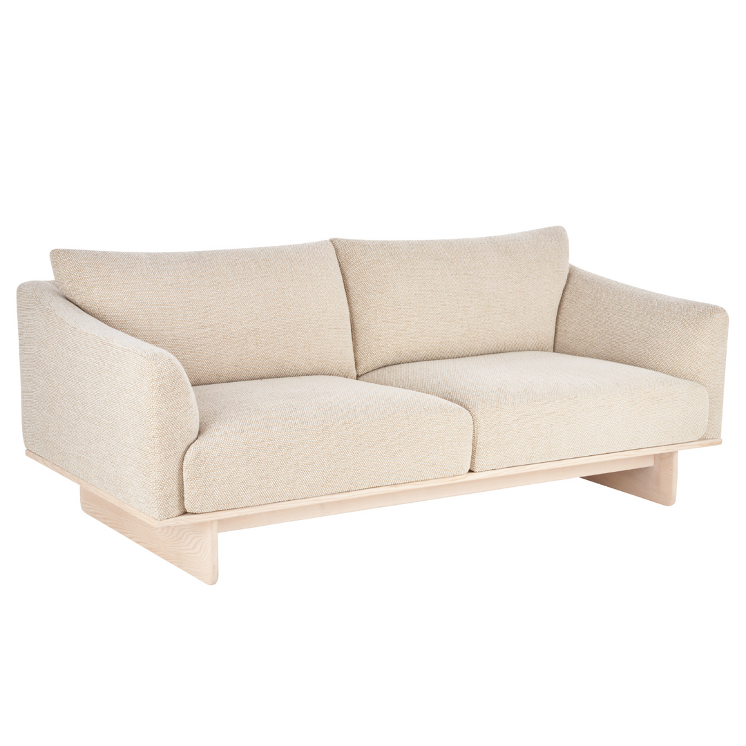 grade-two-seater-sofa-ercol-l.ercolani-simple-living-british-craftsmanship