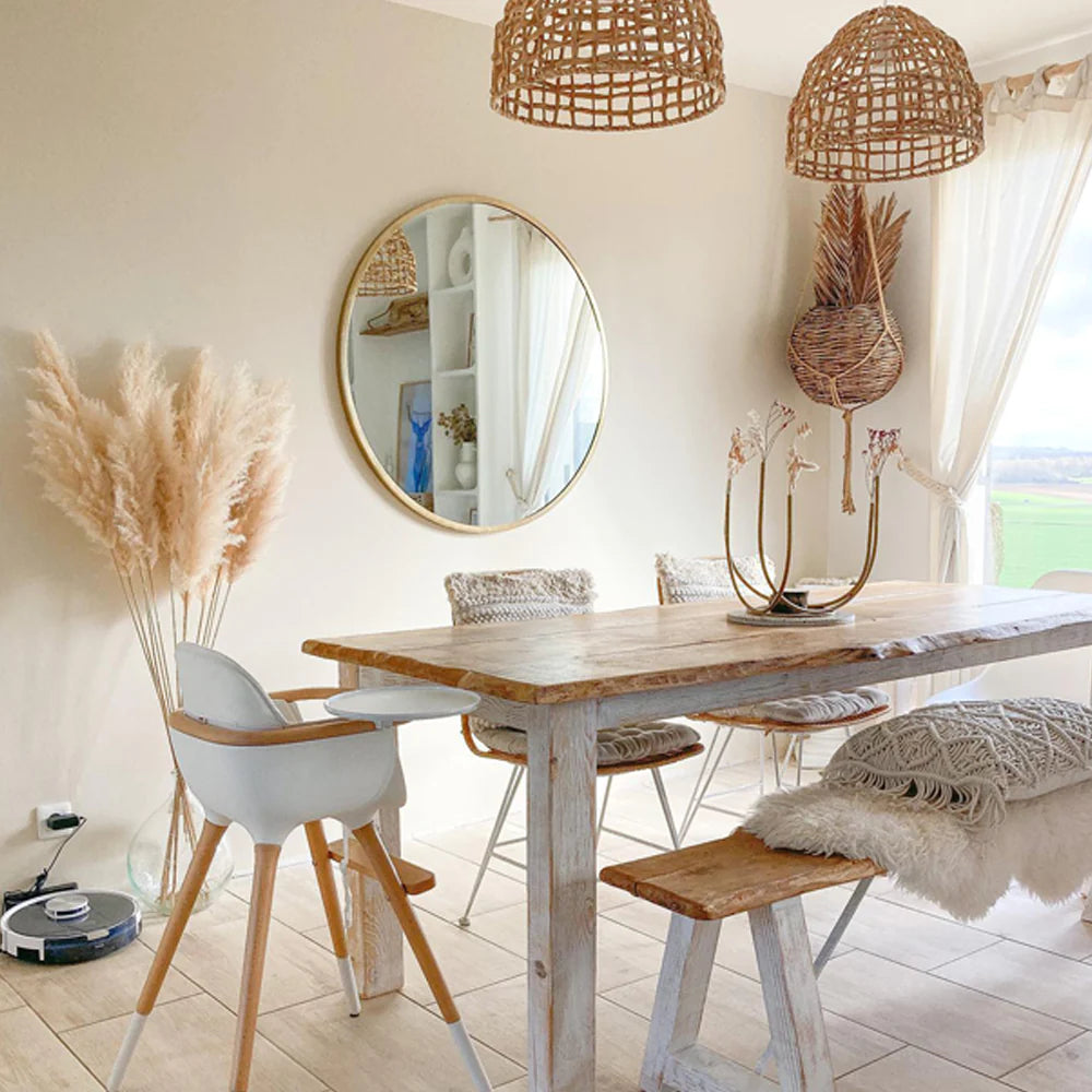 coat-british-interior-flat-matt-paint-beige-duvet-day-diningroom
