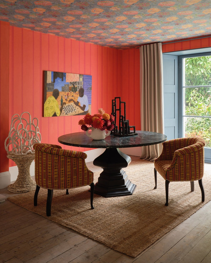 pin-up-calipso-wallpaper-orange-pink-stripes-minnie-kemp-mindthegap-dining-room-wallpapered-ceiling