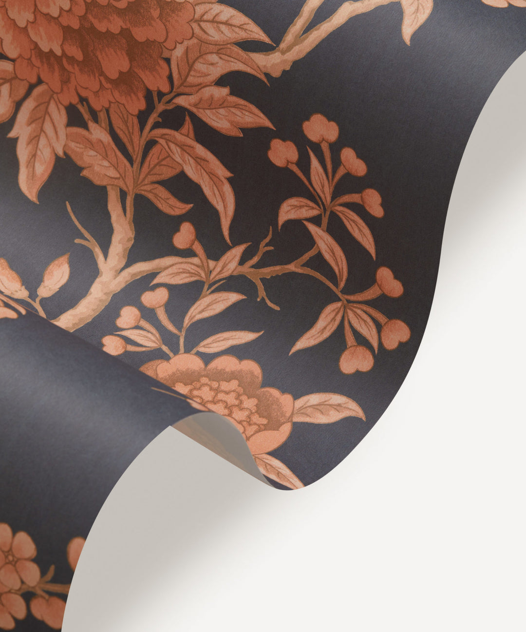 liberty-botanical-atlas-porcelain-trail-wallpaper-ink-blue-copper-rust-floral-trail-hallway-panelling
