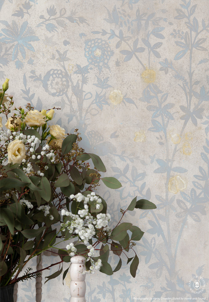 Flora-Roberts-Wallpaper-Hamilton-Weston-Wildflower-Meadow-Indian-Embrroidery-influenced-pattern-wall-mural-decoration-springl-blue