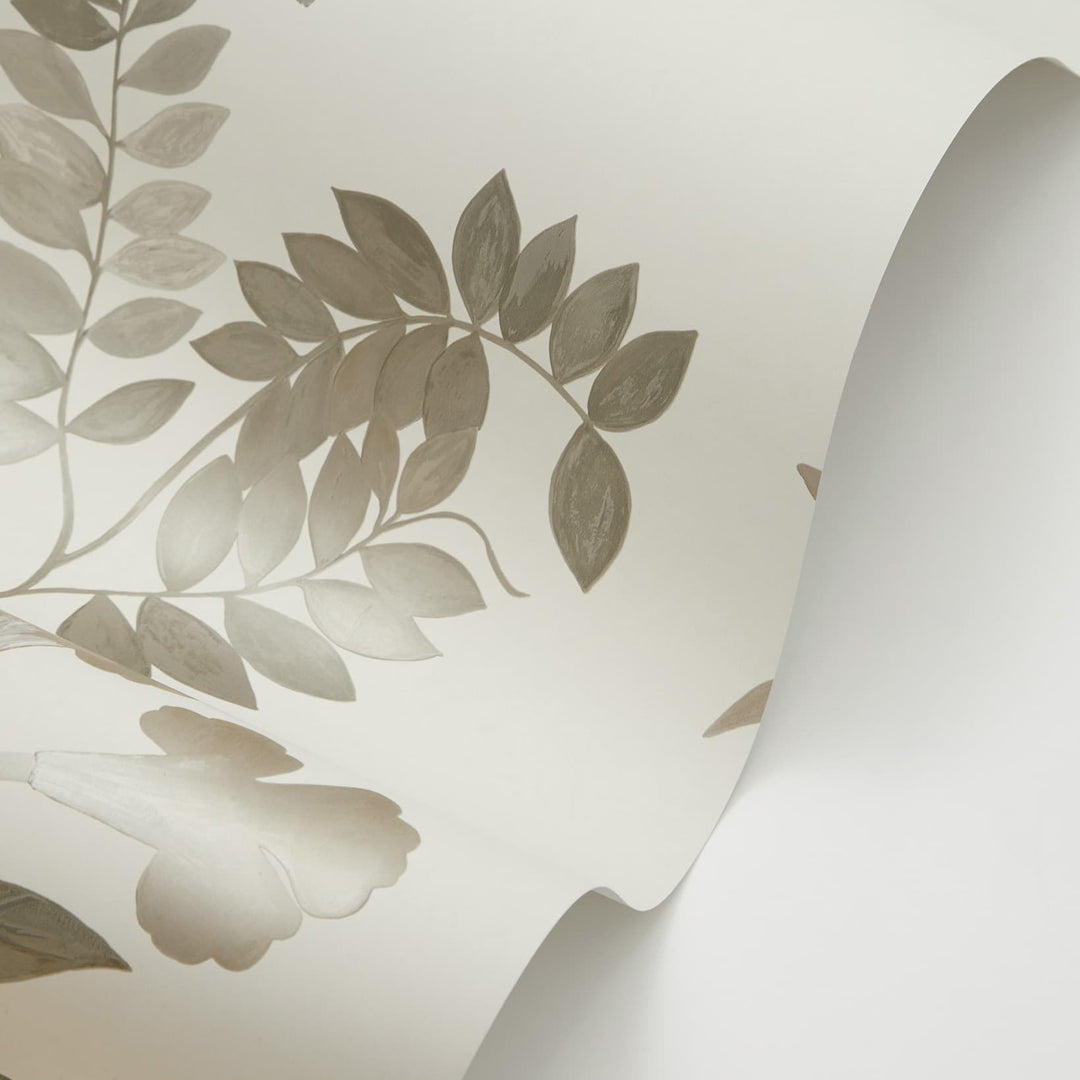liberty-wallpaper-botanical-stripe-pewter-white-floribuna-trellis-trailing-floral-printed-wallcovering-botanical-pewter