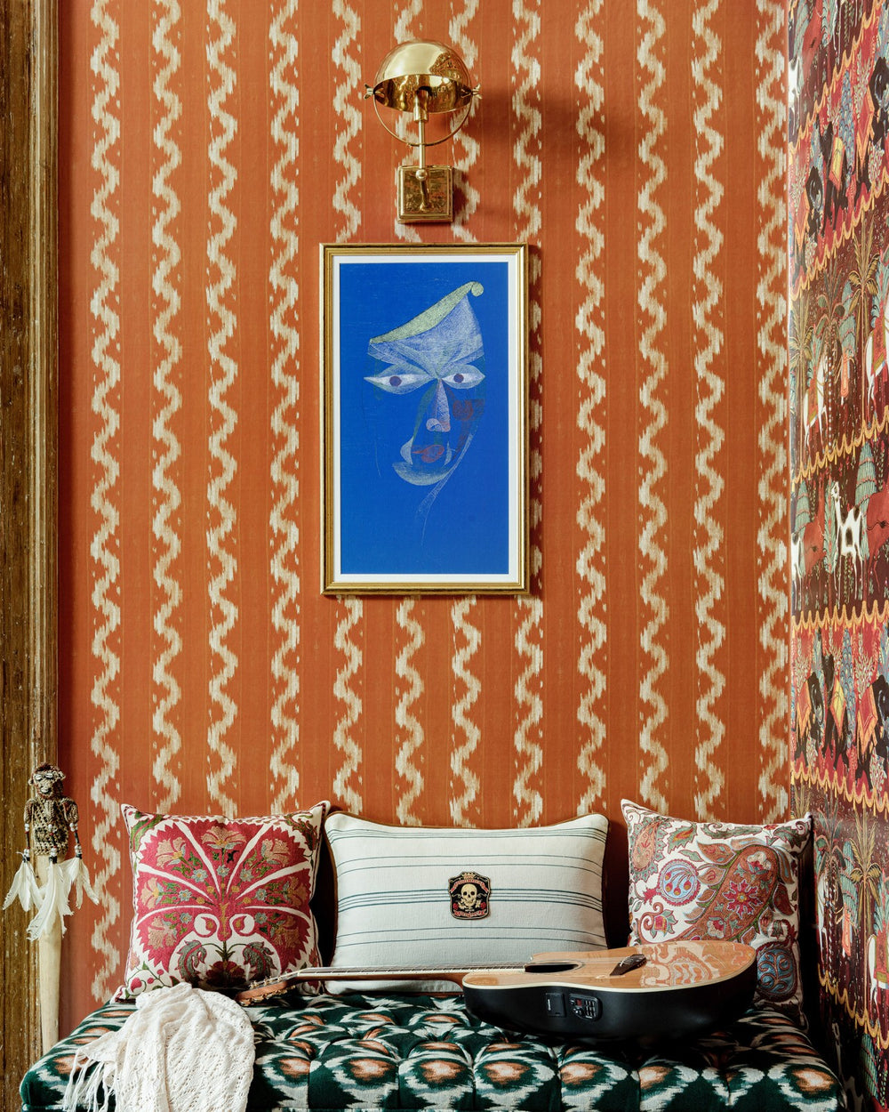 Mind the Gap VINTAGE IKAT Apricot on the wall Lifestyle Image, Wallpaper Wallcovering MTG
