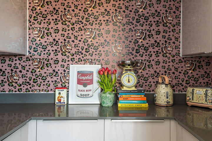 wear-the-walls-bubastis-tiger-heads-leopard-print-pattern-wallpaper-design-hand-painted-printed-UK-artisan-designer-wallpaper-blush-pink