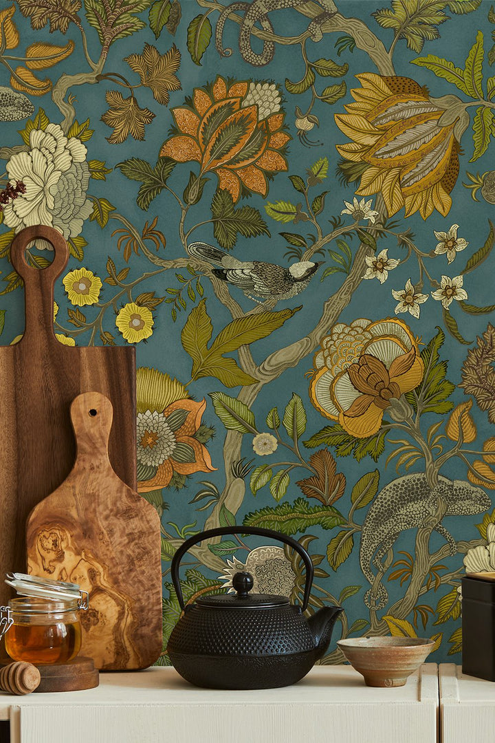 Josephine-munsey-wallpapers-interiors-chameleon-trail-floral-green-teal-orange-wallpaper-kitchen
