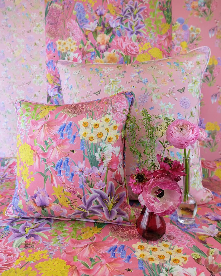 'Burst into Blooms' Pink Cushion
