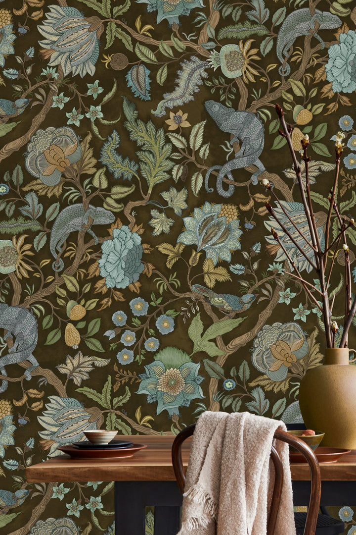 Josephine-munsey-wallpapers-interiors-chameleon-trail-floral-green-brown-light-blue-wallpaper-dining-room