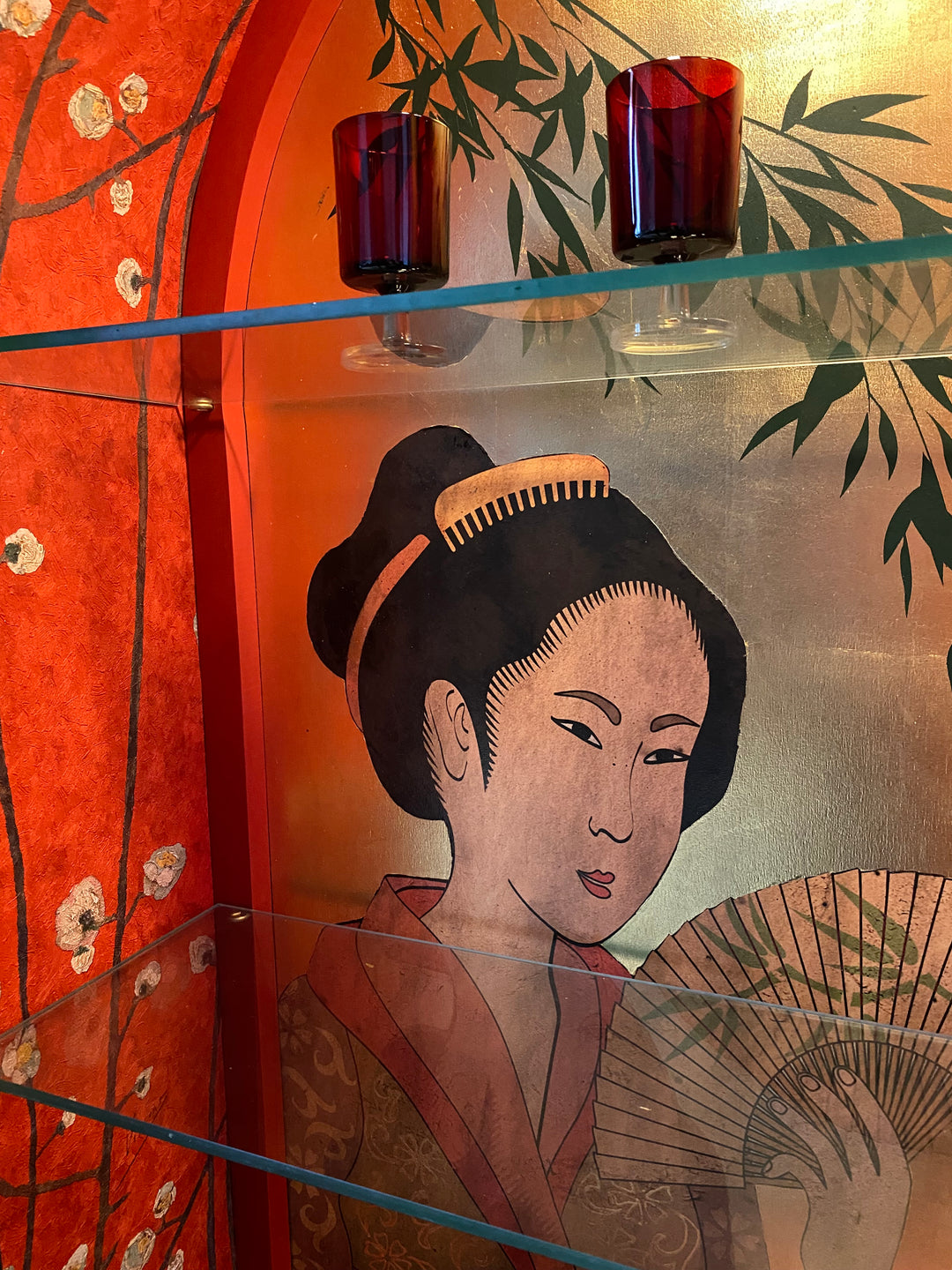 lady-Griddlebone-sustainable-vintage-upcycled-furniture-Kimono-Japanese-style-decoupage-wallpaper-gold-leaf-detailing-glass-shelves-display-cabinet-coctail-unit-curved-Geisha-images-vintage