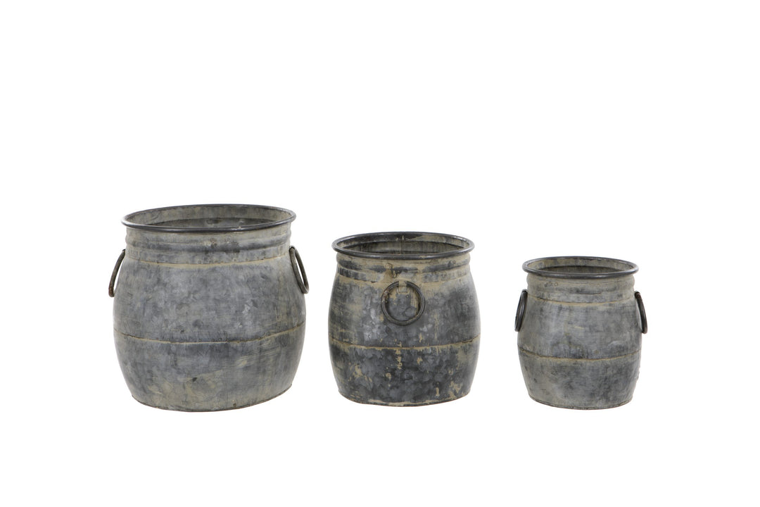 metal -pots-set- three-zinc-plantpots-handlepots-metal-planters-triple-pots 