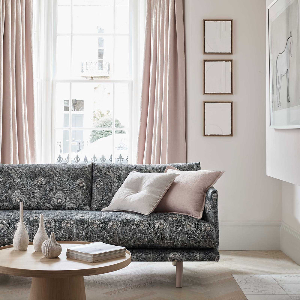 liberty-neutral-pink-interior-plaster-pink-linen-curtains-drapes-london-apartment-interior
