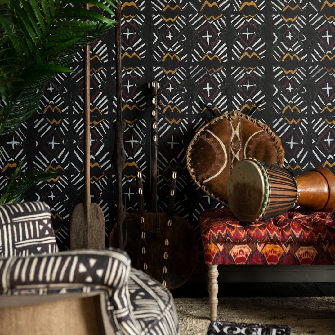 mind-the-gap-bamana-wallpaper-home-of-an-eccentric-man-and-origins-collection-tradtional-african-prints-mud-cloth-statement-interior