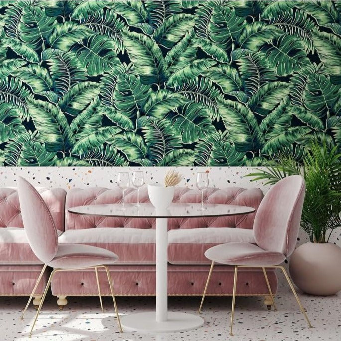 Banana-leaves-max-printed -leaf-green-junfgle-print-wallpaper-brandMcKenzie-palm-printed-oversized-monstera-featurewall