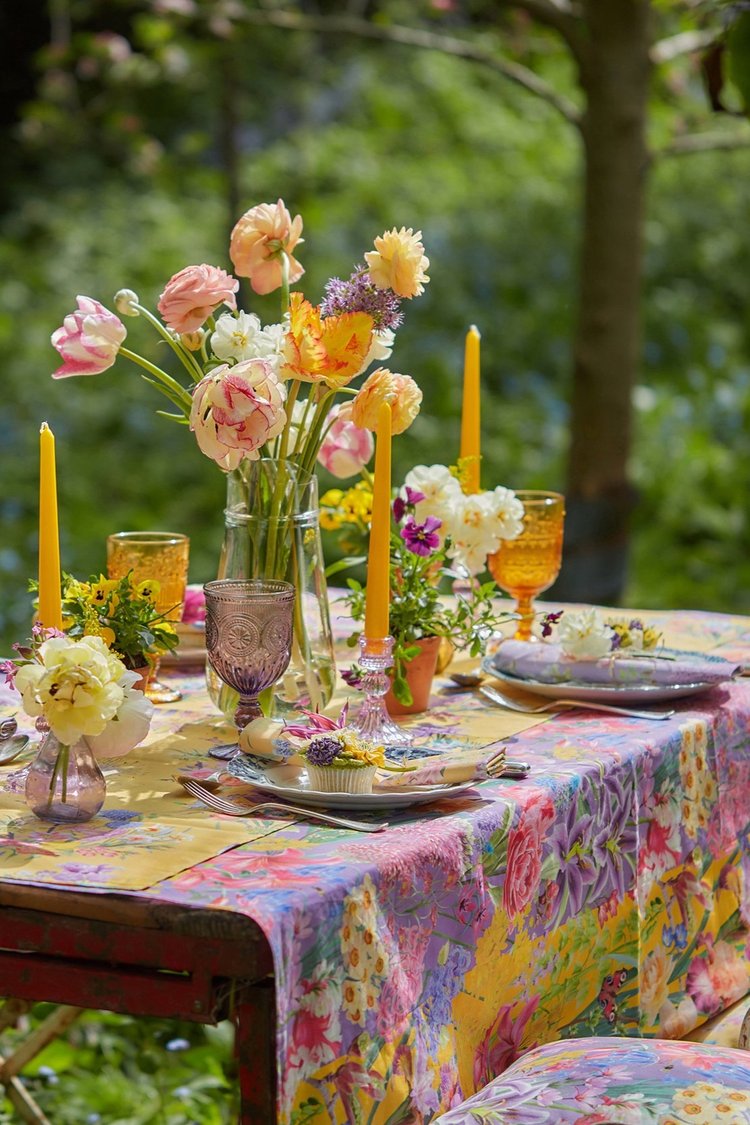 bauldry-botanicals-burst-into-bloom-floral-cotton-100%-organic-fabric-for-interior-accessories-bold-colour-confident-homes-romantic-botanical-floral-table-scape-table-srtting-outdoors