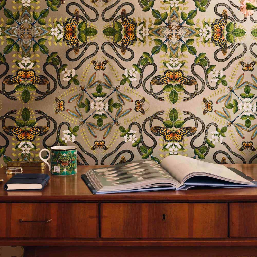 clarke-clarke-wedgewood-botanical-wallpaper-butterfly-snake-dragonfly-maximalist-interiors-elegant-british-design