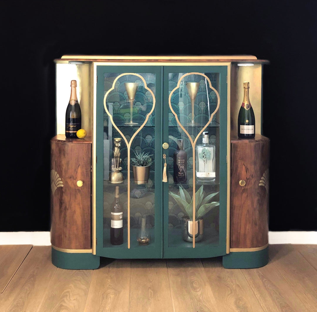charleston-vintage-cocktail-cabinet-art-deco-wallpapered-gold-design-drinks-cocktail-cabinet