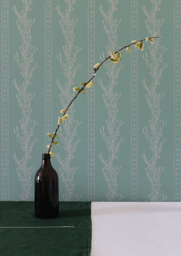 annika-reed-studio-seaweed-kelp-gatty-wallpaper-sea-glass-green-hand-block-printed-british-designer