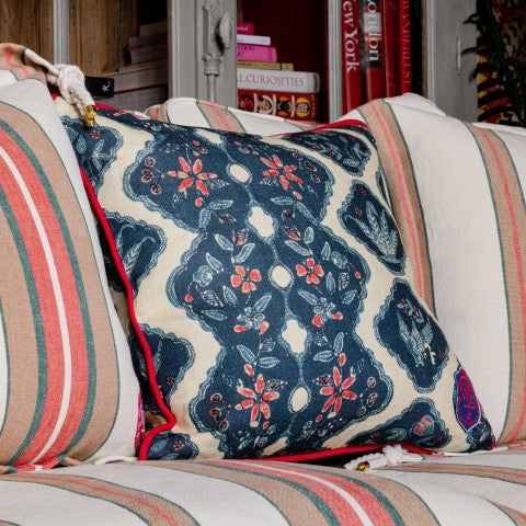 mind-the-gap-phonicia-linen-cushion-blue-red