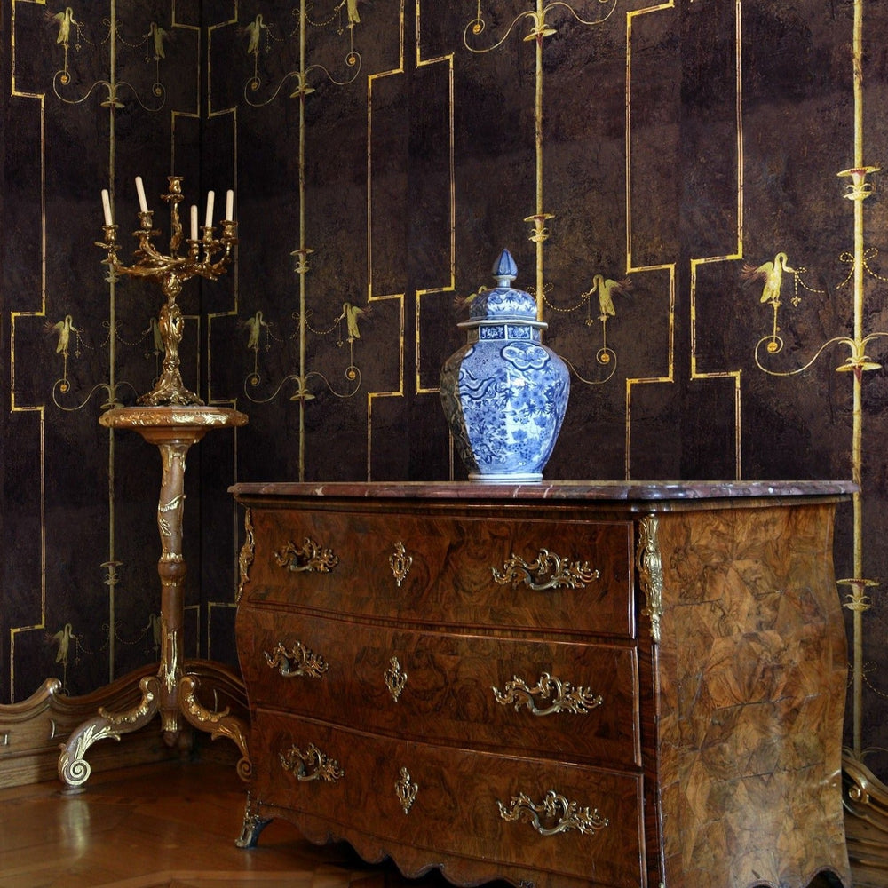 mind-the-gap-the-swan-wallpaper-world-of-antiquity-collection-white-gold-oppulence