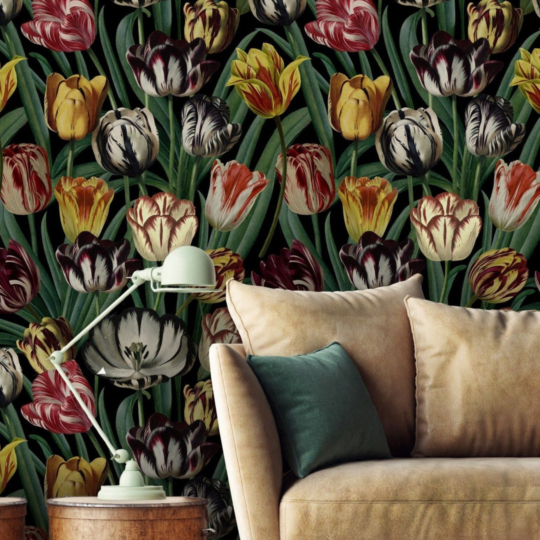 mind-the-gap-tulipa-wallpaper-the-florist-collection-oversized-tulips-vibrant-interior-statement