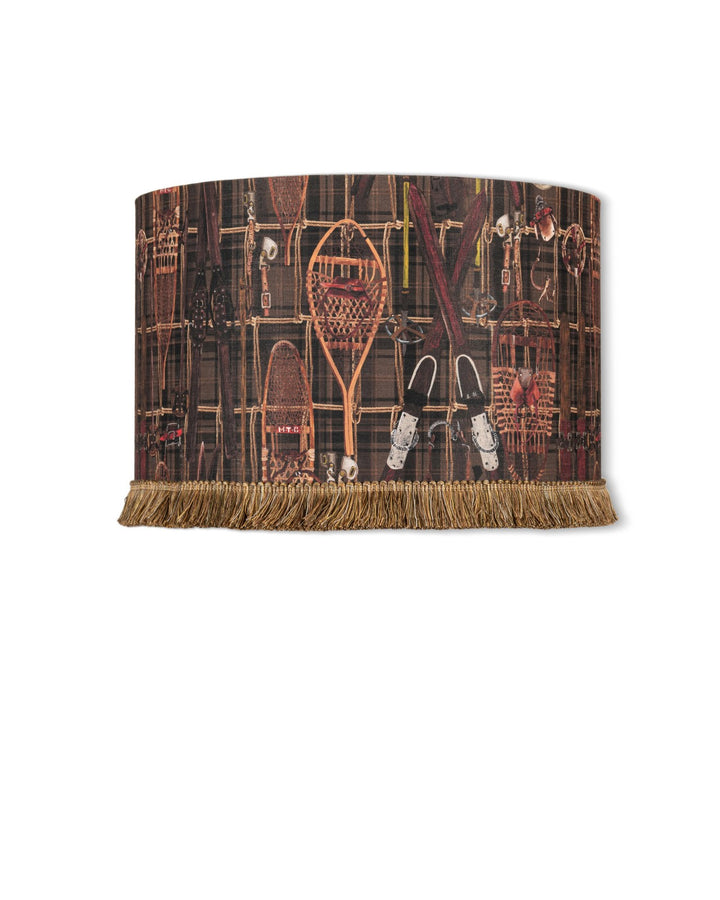 mind-the-gap-tyrol-collection-vintage-skiing-drum-lampshade-snowshoes-retro-linein-printed-fringed-standard-lamp-shade-brown-chalet-style-cabin-look-apres-ski-alpine-decor